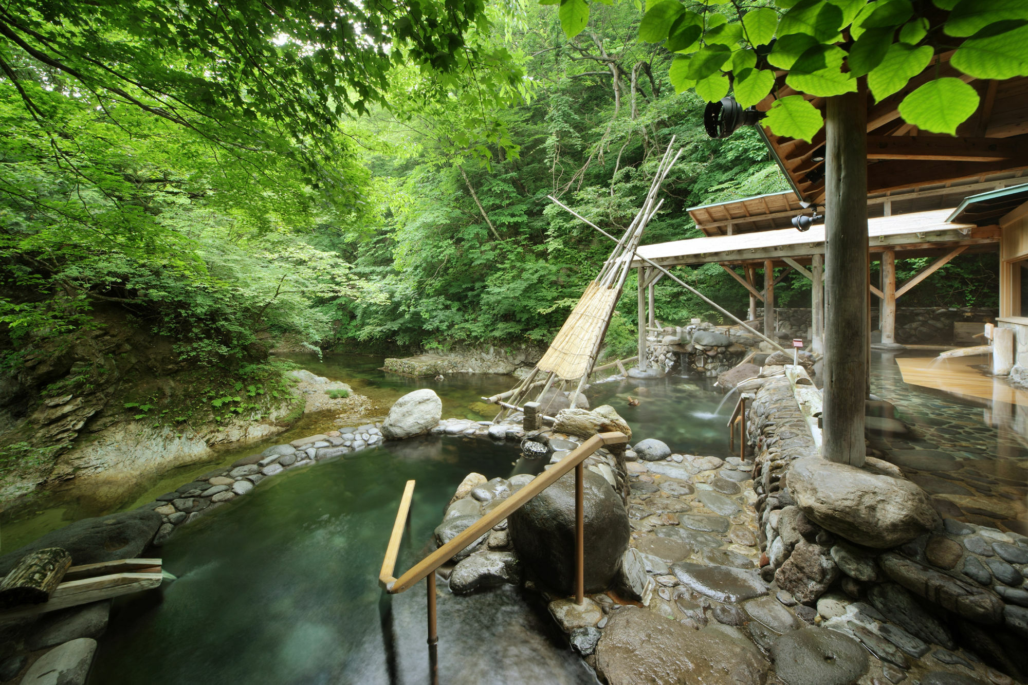 Sakunami Onsen Yuzukushi Salon Ichinobo Sendai Eksteriør billede
